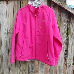EUC Women's Northface Soft Shell Jacket